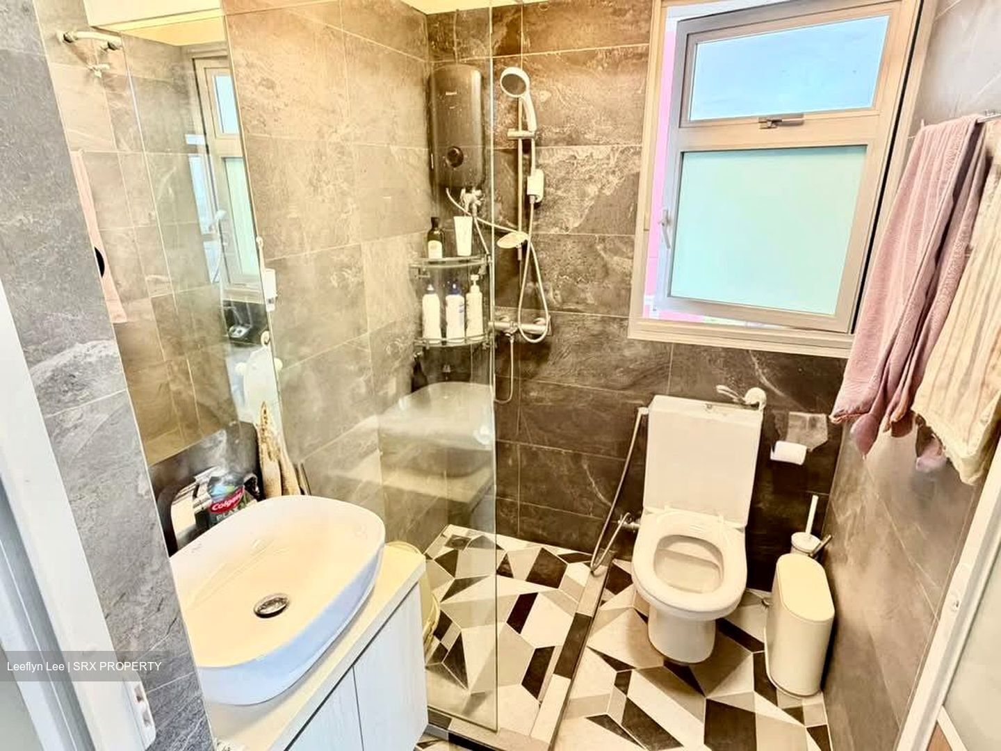 Blk 438B West Edge @ Bukit Batok (Bukit Batok), HDB 2 Rooms #559780371